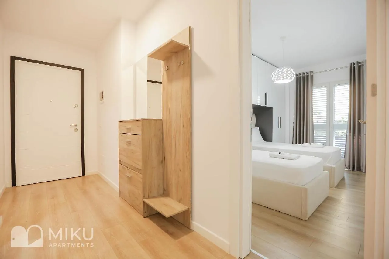 Miku Apartment-Brand New At Wilson Square Tirana